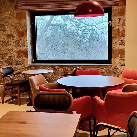 Miltilon Hotell 3*